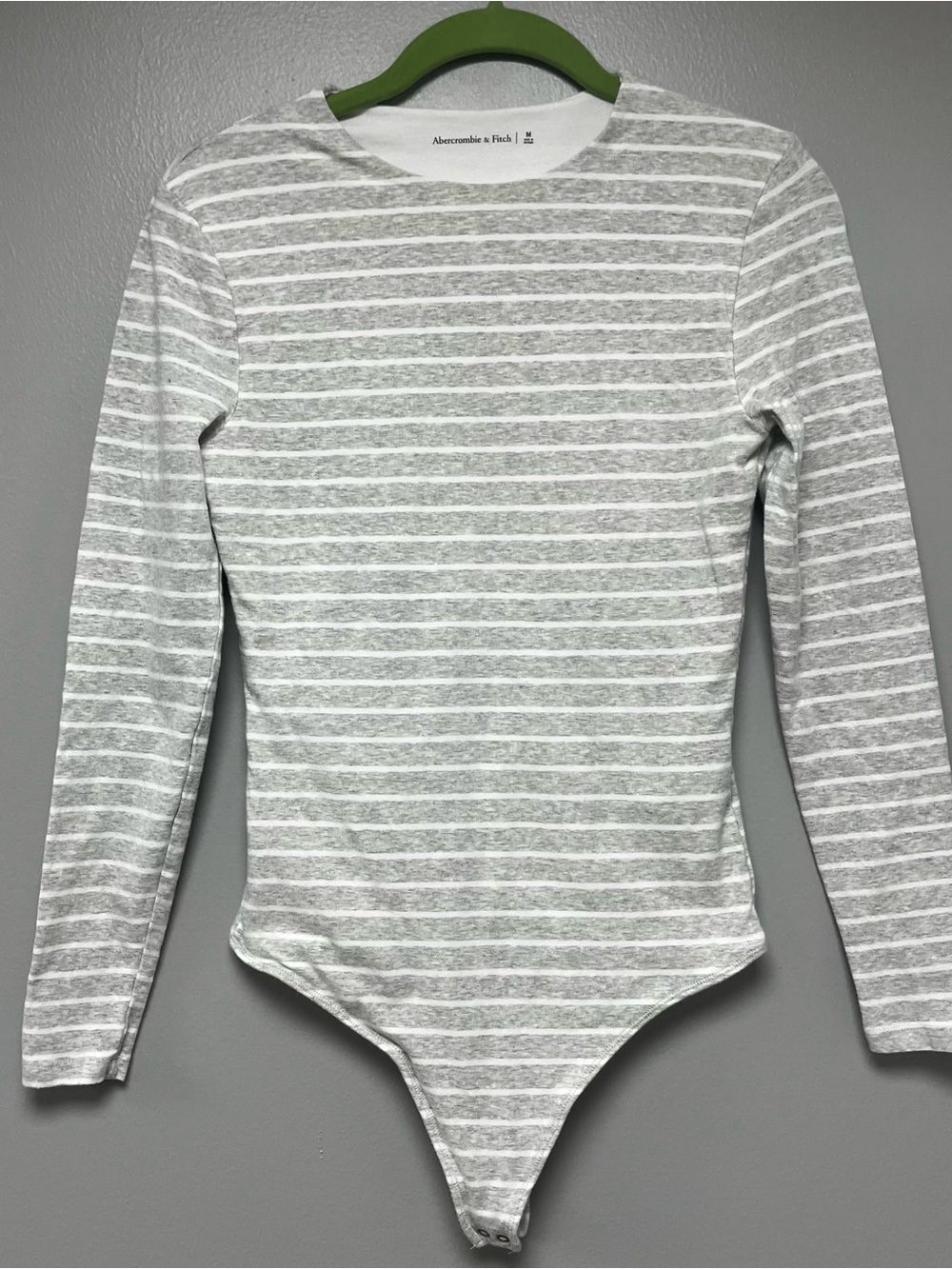 Abercrombie & Fitch Gray and White Striped Long-Sleeve Bodysuit size M